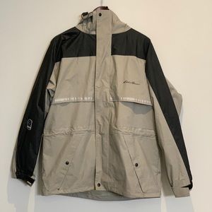 NWOT Eddie Bauer raincoat